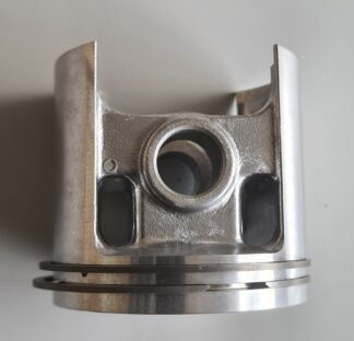 PISTON ET SEGMENTS POUR SOLO 210